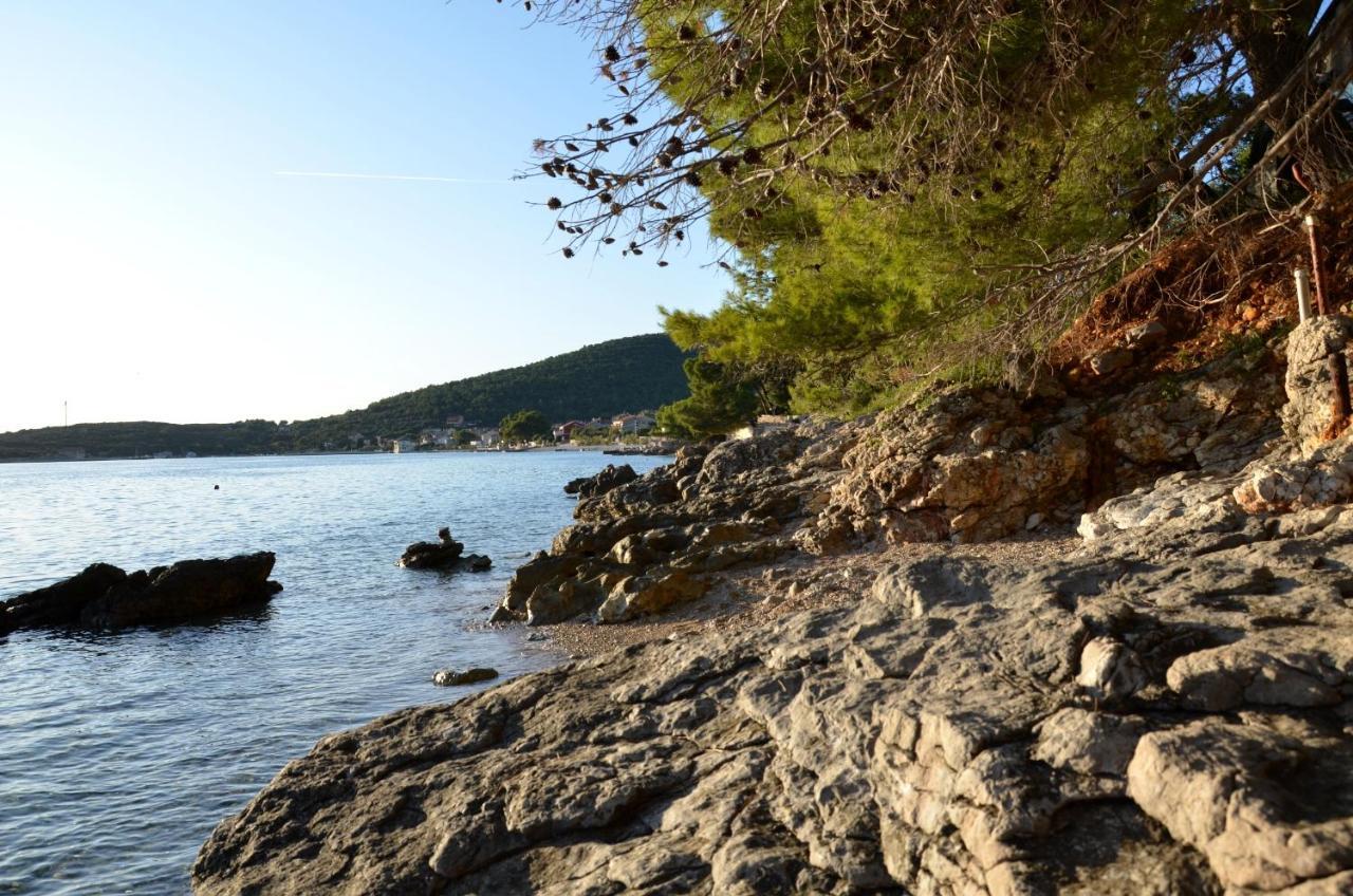 Apartments Martamare Martinšćica Eksteriør billede