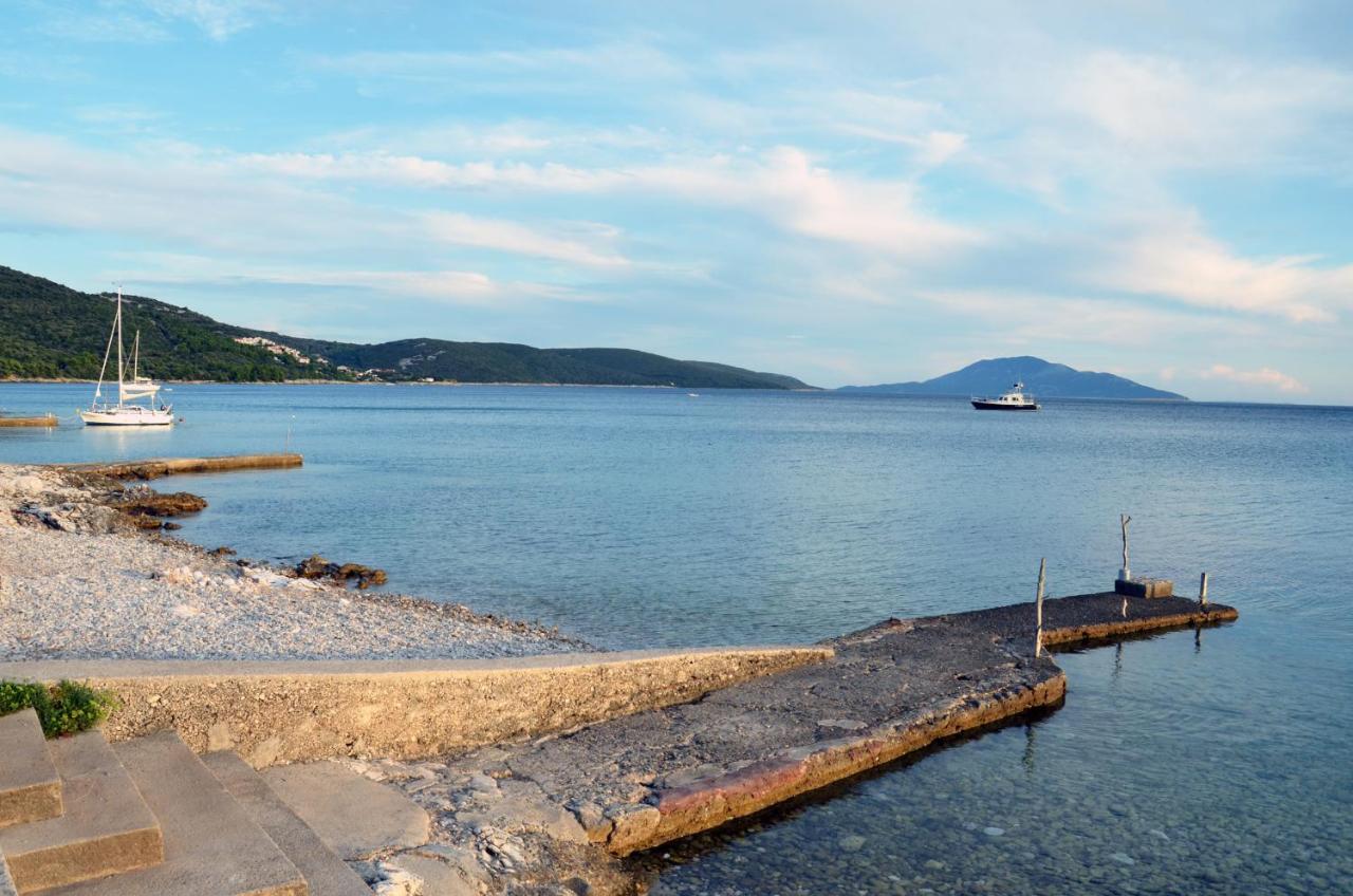 Apartments Martamare Martinšćica Eksteriør billede